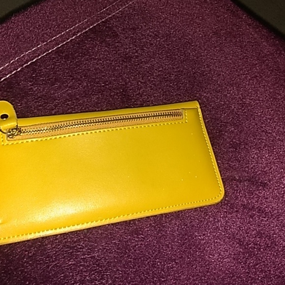 Wallet - Picture 2 of 2